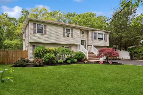 40 Dillmont Drive, Smithtown, NY 11787