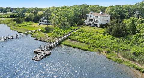 801 Montauk Highway, Westhampton Beach, NY 11978
