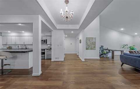 291 Starling Court, Manhasset, NY 11030