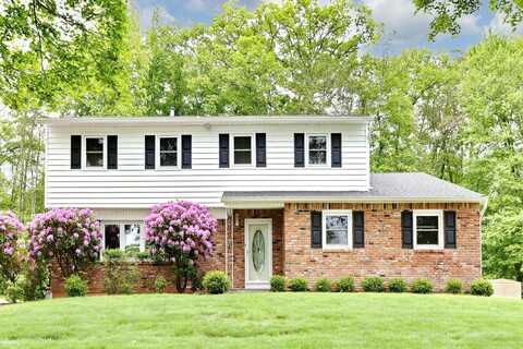 19 Verona Court, New City, NY 10956
