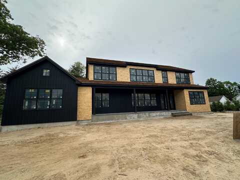 25 Liberty Street, Westhampton Beach, NY 11978