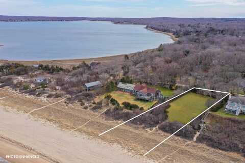 21 Bianco Road, East Hampton, NY 11937