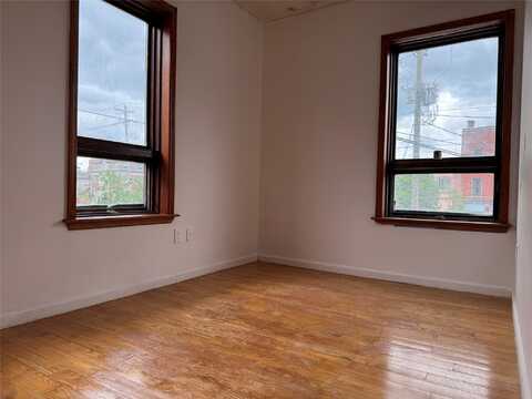 21 Center Street, Middletown, NY 10940