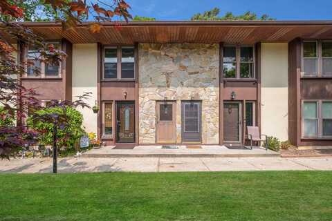 2 Birch Court, Selden, NY 11784