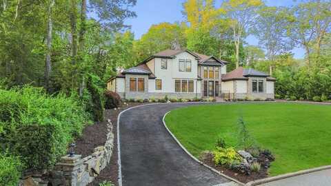 21 Arista Drive, Dix Hills, NY 11746