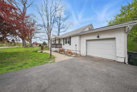 83 Woodcock Mtn Road, Washingtonville, NY 10992