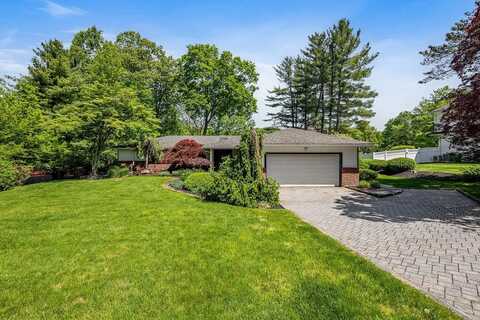 8 Beaumont Drive, New City, NY 10956