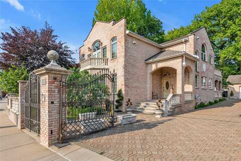 1338 Kearney Avenue, Bronx, NY 10465