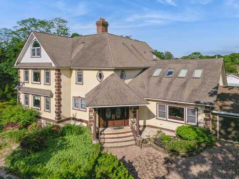80 Soundview Drive, Rocky Point, NY 11778