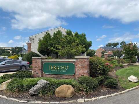 540 Dawson Lane, Jericho, NY 11753