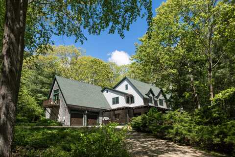 20 Sentry Hill Road, York, ME 03909