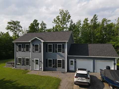 34 May Way, Sidney, ME 04330