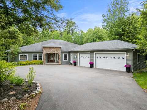 161 Foster Avenue, Hampden, ME 04444