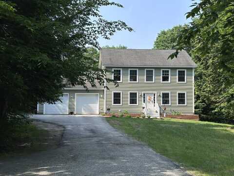 35 Knight Drive, Naples, ME 04055