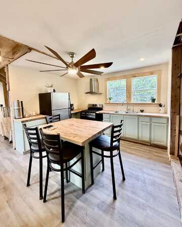 110 Cushing Road, Friendship, ME 04547