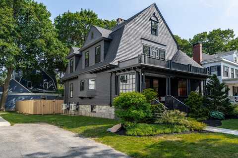 126 William Street, Portland, ME 04103