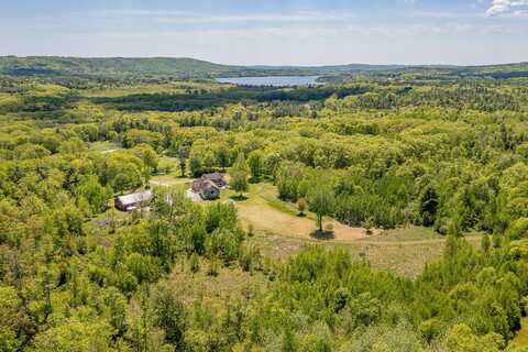 453 Union Road, Appleton, ME 04862