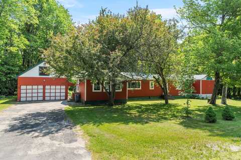 471 Oak Street, Oakland, ME 04963