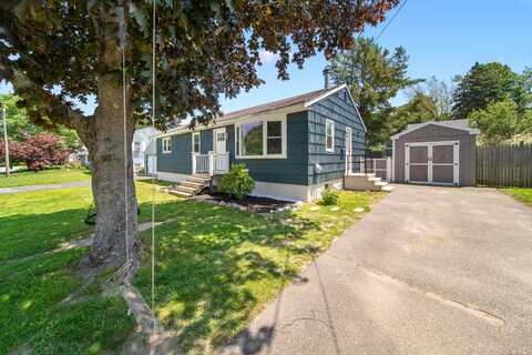 124 Cleveland Circle, South Portland, ME 04106