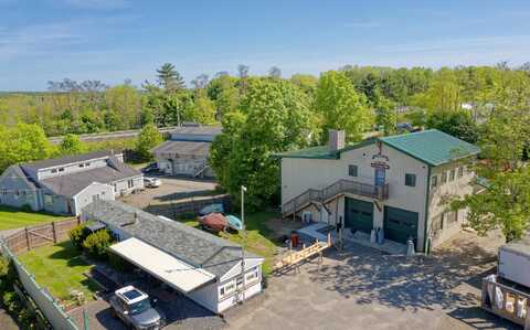 38 Academy Hill Road, Newcastle, ME 04553