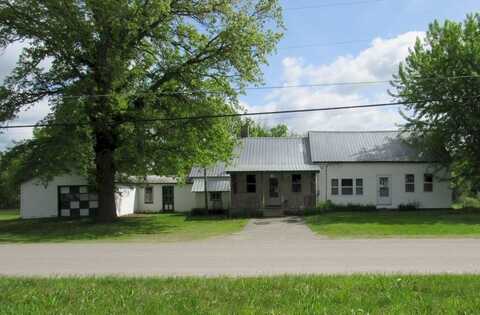 25 Moores Mill Road, Canaan, ME 04924