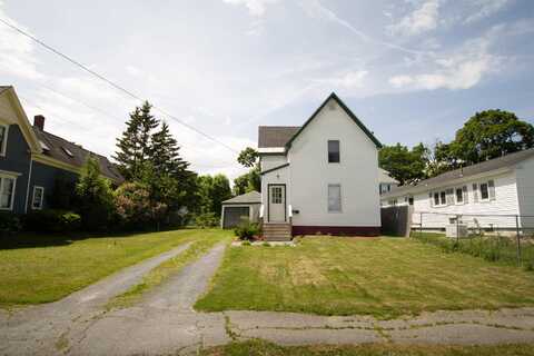123 7th Street, Bangor, ME 04401
