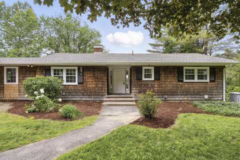 305 River Road, Buxton, ME 04093
