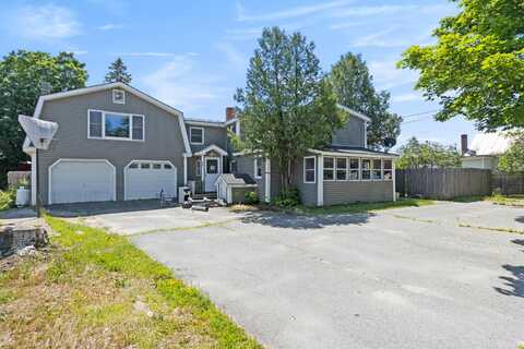 257 North Avenue, Skowhegan, ME 04976