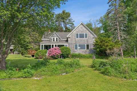 184 John Small Road, Chebeague Island, ME 04017