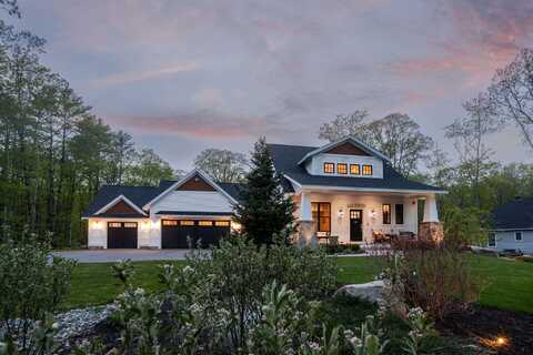 7 Dory Drive, York, ME 03902