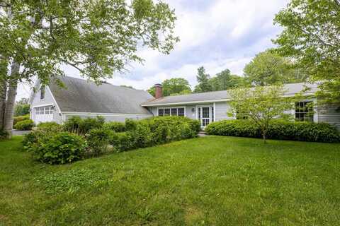 8 Broad Cove Road, Cape Elizabeth, ME 04107