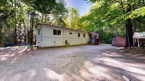 121 Maxwell Road, Sabattus, ME 04280