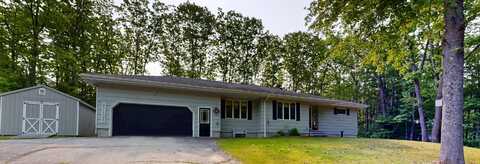 76 Parkview Avenue, Livermore Falls, ME 04254
