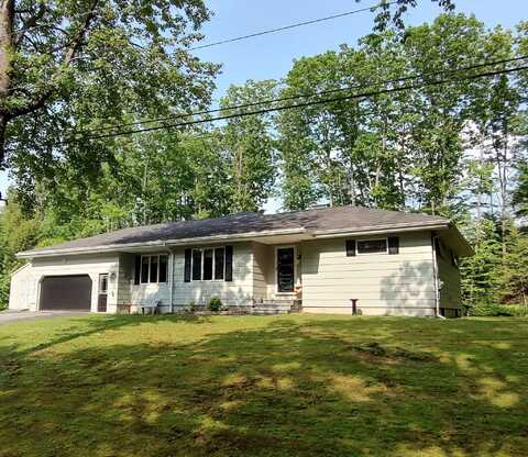 76 Parkview Avenue, Livermore Falls, ME 04254