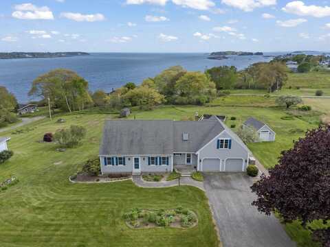 14 Merriconeag Lane, Harpswell, ME 04079