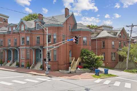 198 High Street, Portland, ME 04101