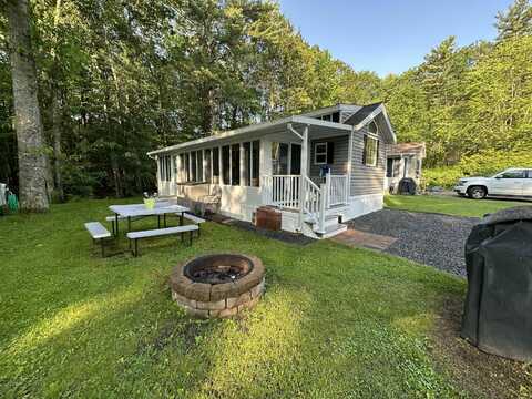 150 Chapel Road, Wells, ME 04090