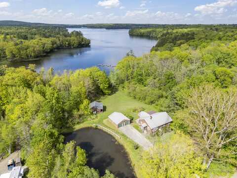 117 Taylor Woods Road, Belgrade, ME 04917