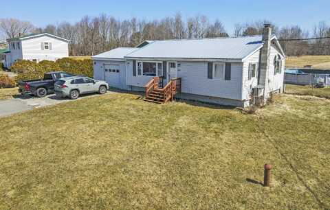 834 Main Street, Bradley, ME 04411