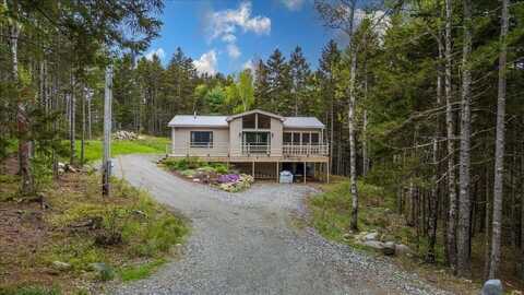 144 Woody Lane, Cushing, ME 04563