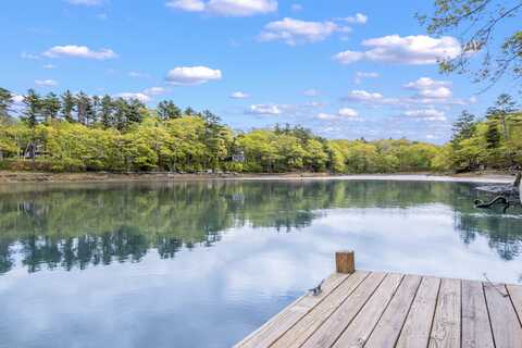 21 Harpswell Islands Road, Harpswell, ME 04079