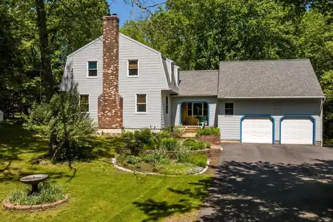 44 Pine Meadow Court, North Berwick, ME 03906