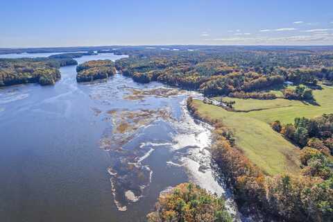 323 Montsweag Road, Woolwich, ME 04579