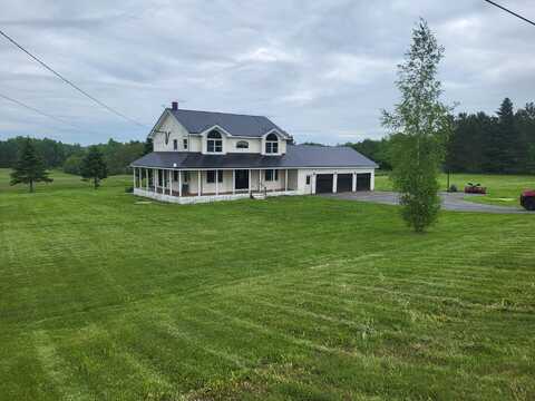 396 E Ridge Road, Mars Hill, ME 04758