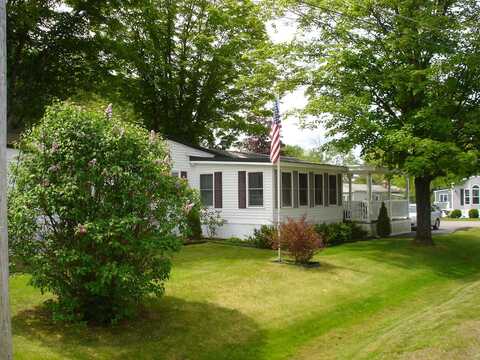 2 K De Lane, Gorham, ME 04038