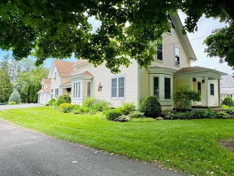 46 3rd Street, Presque Isle, ME 04769