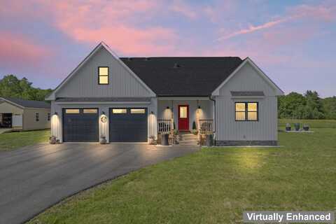 25 Royale Drive, Sidney, ME 04330