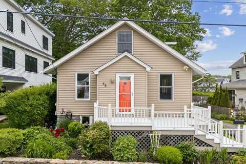 45 Willard Street, South Portland, ME 04106