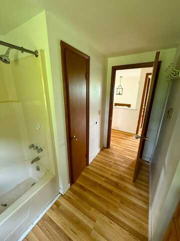 34 Sunset Street, Thomaston, ME 04861