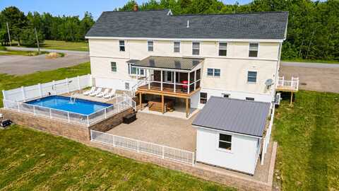 302 Canaan Road, Hampden, ME 04444